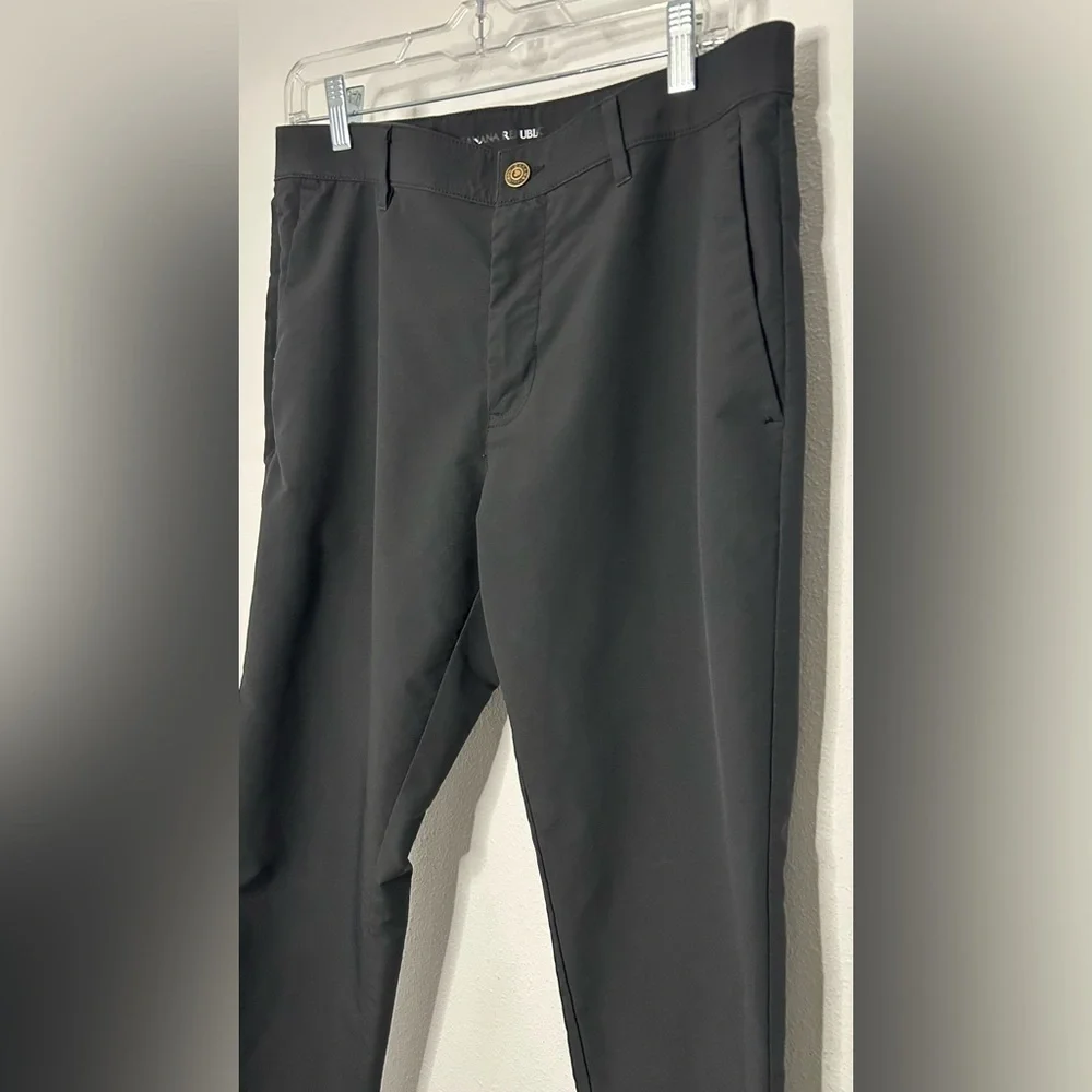 Banana Republic Black Chinos Size 32X30